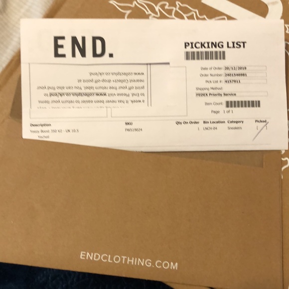 YEEZY BOOST 350 V2 US 11 OG box proof of purchase - Picture 9 of 13